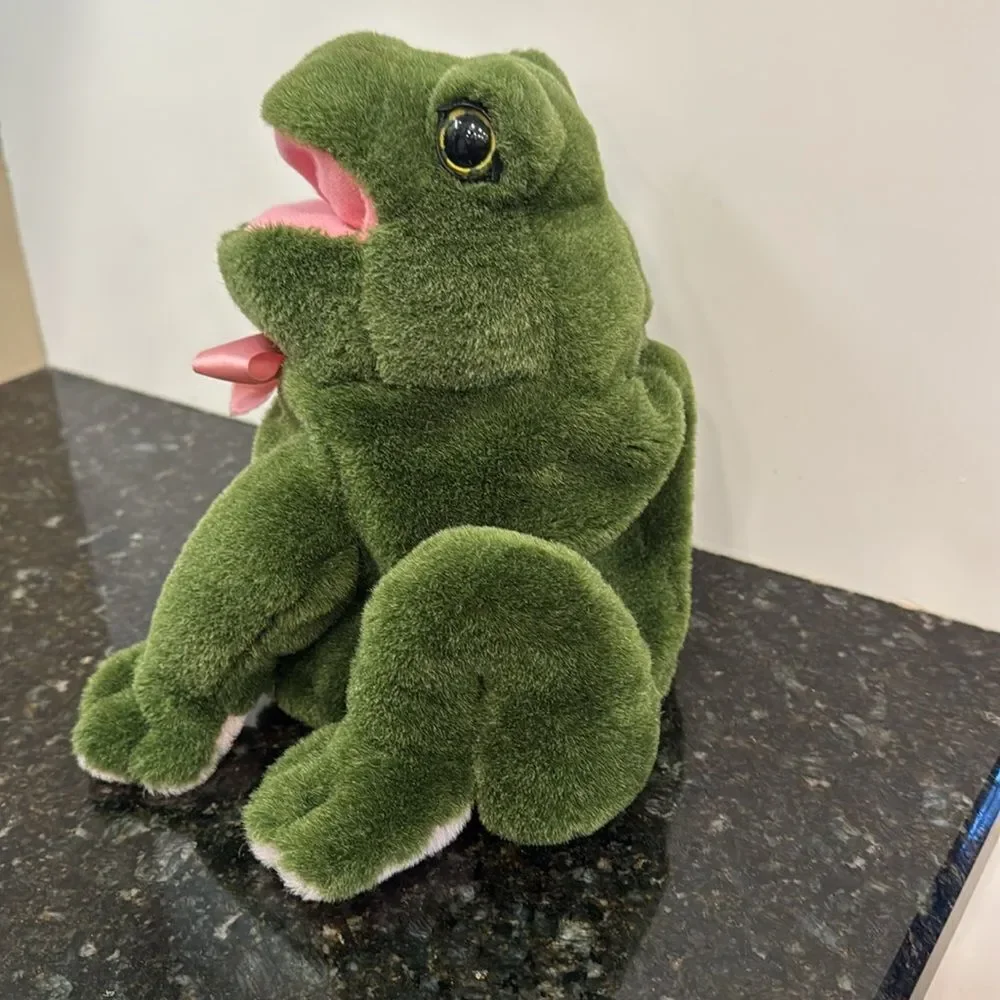 Vintage Green Frog Full Body Hand Puppet Stuffed Animal Plush Toy 9” High - Picture 3 of 6